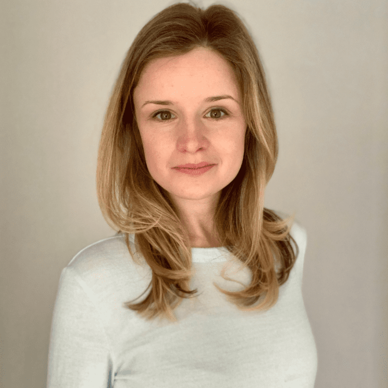 Brenna Davis, MS, CCC-SLP – Drift & Row