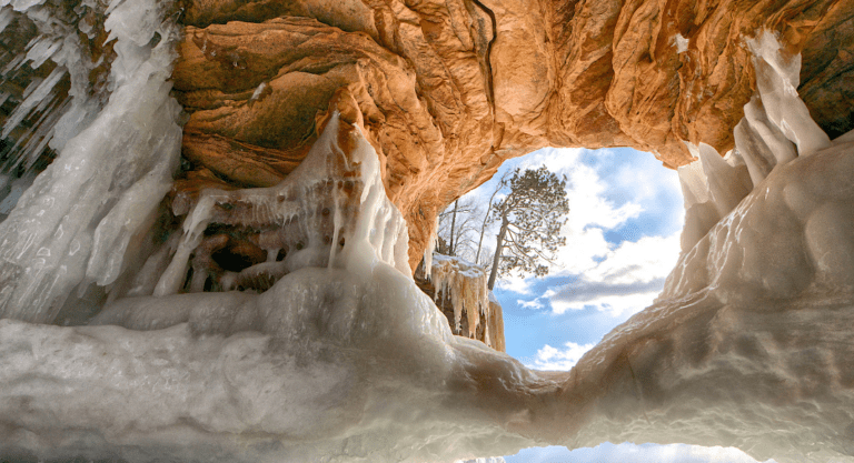 8 NATURAL WONDERS IN WISCONSIN TO CHECK OFF YOUR BUCKET LIST