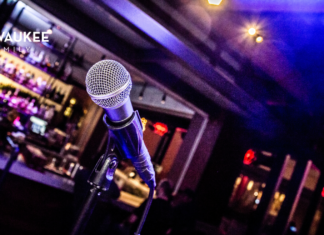 BEST PLACES TO SEE STAND-UP COMEDY IN THE MILWAUKEE AREA (2026)