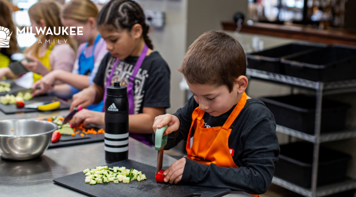 NO SCHOOL TODAY? 10 AWESOME OPTIONS TO DO WITH KIDS WHEN THERE’S NO SCHOOL IN MILWAUKEE