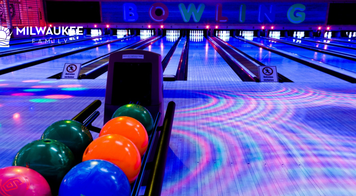 TOP KID-FRIENDLY BOWLING ALLEYS IN MILWAUKEE