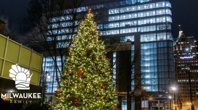 DEER DISTRICT TRANSFORMING INTO ‘CHEER DISTRICT’ – HOLIDAY MARKET