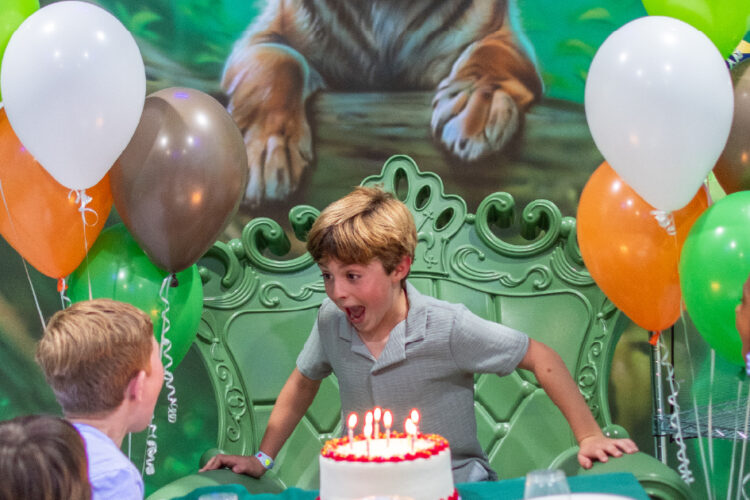 LavaIsland_MilwaukeeMom_BdayGuideListing1200x630_WAITLIST LavaIsland_MilwaukeeMom_BdayGuideListing1200x630_WAITLIST